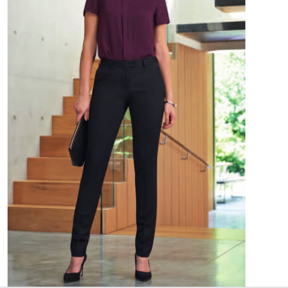 Burberry Women's Black Casual Pants